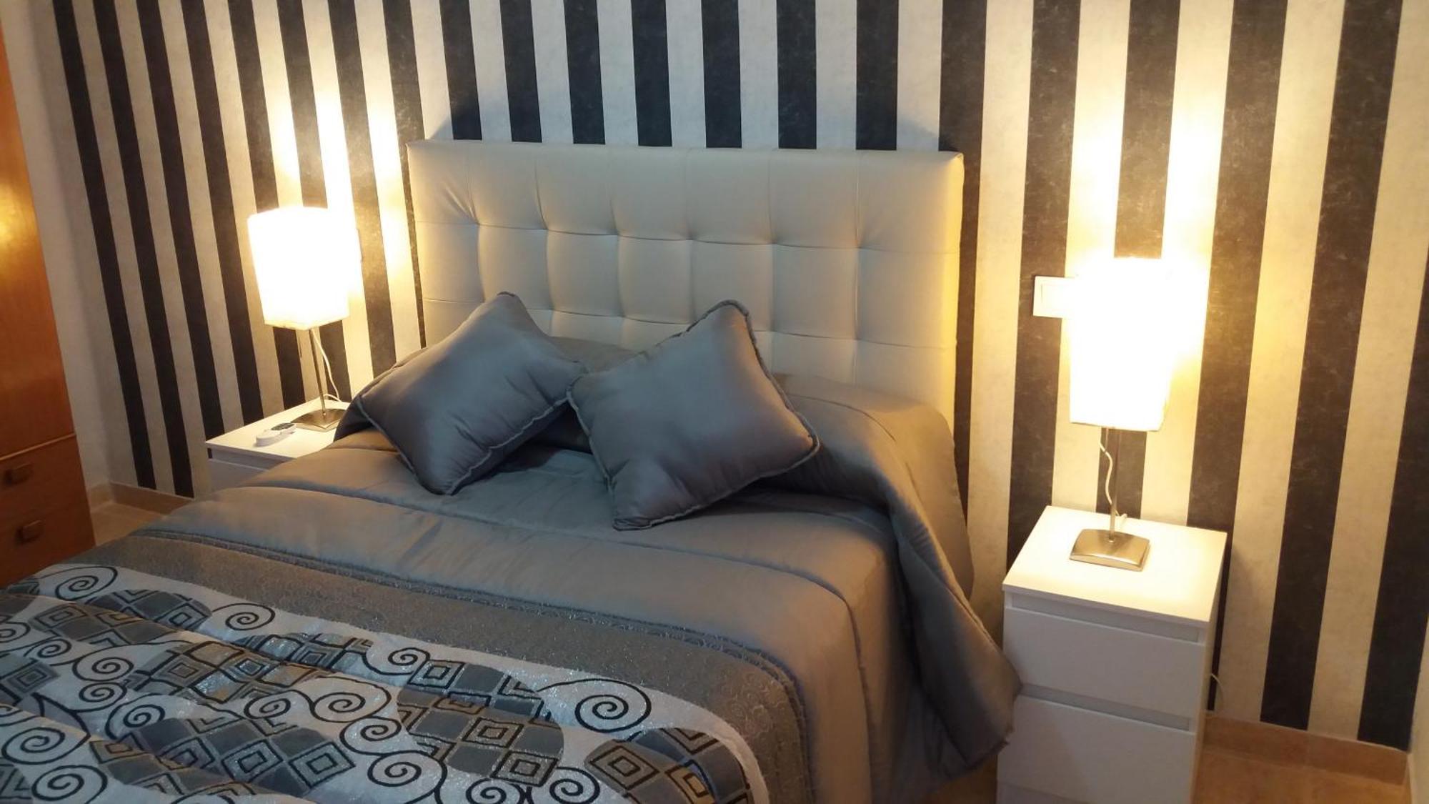 Apartmentsuitespain Beach Economy Валенсия Экстерьер фото